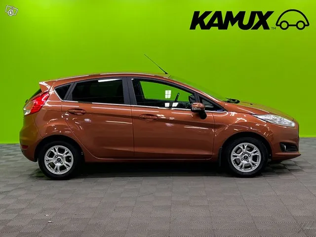 Ford Fiesta 1,0 EcoBoost 100hv PowerShift Titanium 5-ovinen  Image 2