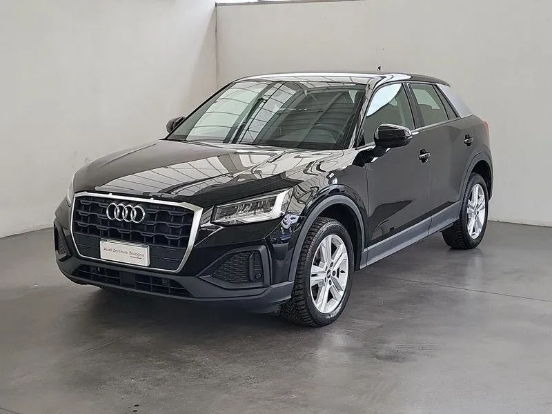 AUDI Q2 30 TDI S tronic Admired Advanced Image 1