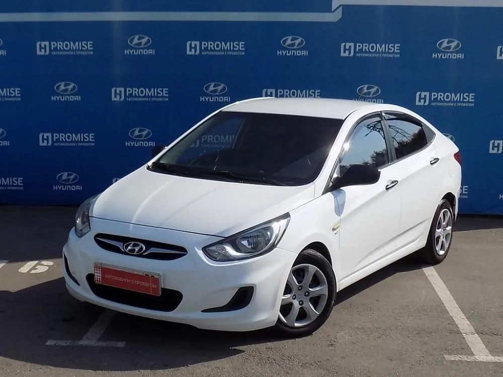 Hyundai Solaris Image 1