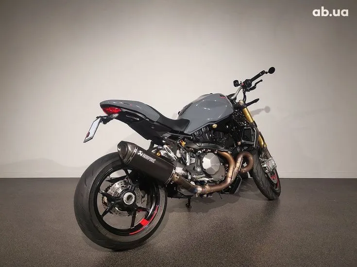 Ducati Monster Image 3